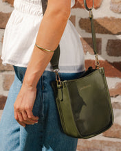 Load image into Gallery viewer, Parker Crossbody Bag