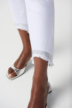 Load image into Gallery viewer, Joseph RIbkoff White Cropped Denim Jeans with Embellished Frayed Hem
