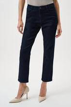 Load image into Gallery viewer, Gia | Classic Slim Fit Stretch Jeans