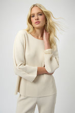 Load image into Gallery viewer, Pleated Scuba Crepe Boxy Top