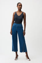 Load image into Gallery viewer, Culotte Jeans With Rhinestones