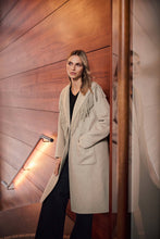 Load image into Gallery viewer, Wool Blend Shawl Collar Fringed Coat