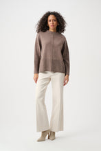 Load image into Gallery viewer, Wool Boxy Crewneck Sweater