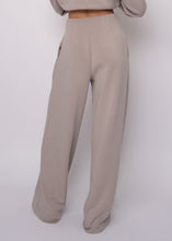 Load image into Gallery viewer, Phoebe Soft Knit Pull On Pant