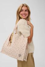 Load image into Gallery viewer, Saint Tropez PerniSZ Charm
