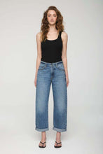 Load image into Gallery viewer, Donny Rolled Hem Boyfriend Jeans in Wilcox