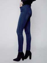 Load image into Gallery viewer, Charlie B Stretch Denim 5 Pocket Infinity Pant in Blue Black
