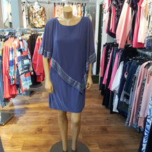 Load image into Gallery viewer, SLNY Sleeveless Shift Dress with Matching Cape