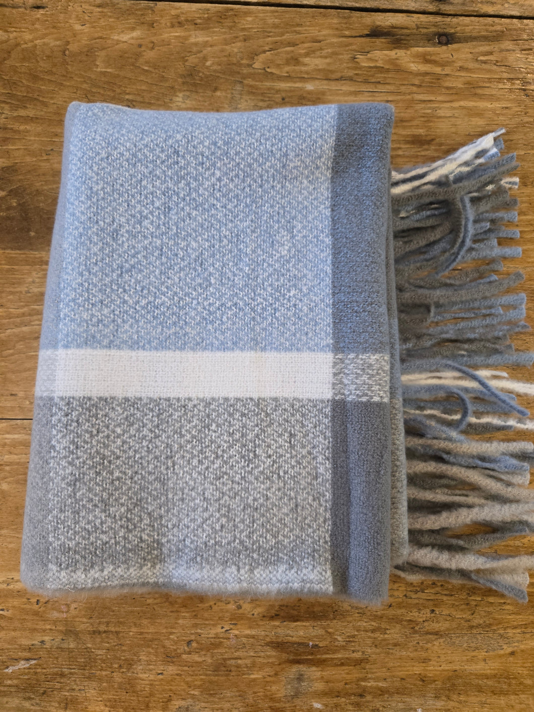 preneLove Cyndie Scarf