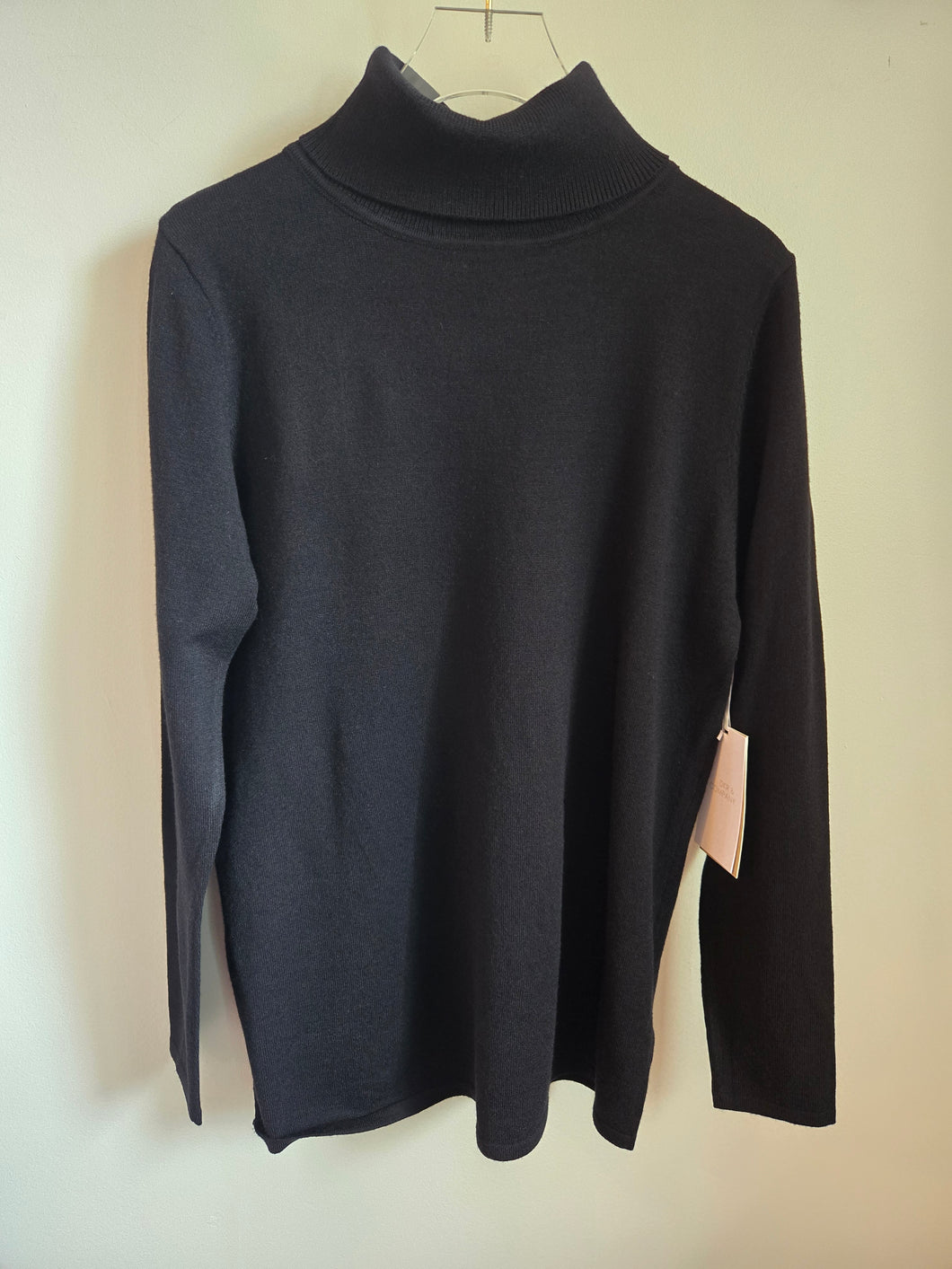 DKR & Co Long Sleeve Turtleneck Sweater