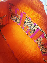 Load image into Gallery viewer, The Ara Duffle Bag
