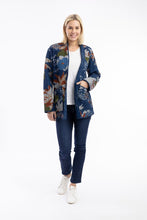 Load image into Gallery viewer, Orientique Dancing Queen Reversible Printed Coat
