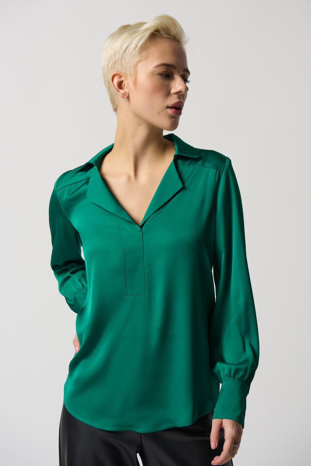 Joseph Ribkoff Kelly Green Long Sleeve Notched Collar Satin Blouse