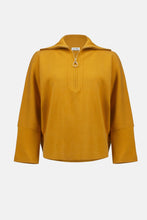 Load image into Gallery viewer, Sweater Knit Boxy Pullover With Zipped Collar

