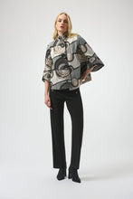 Load image into Gallery viewer, Abstract Jacquard Trapeze Jacket
