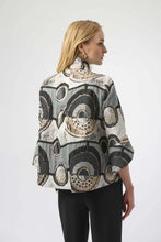 Load image into Gallery viewer, Abstract Jacquard Trapeze Jacket
