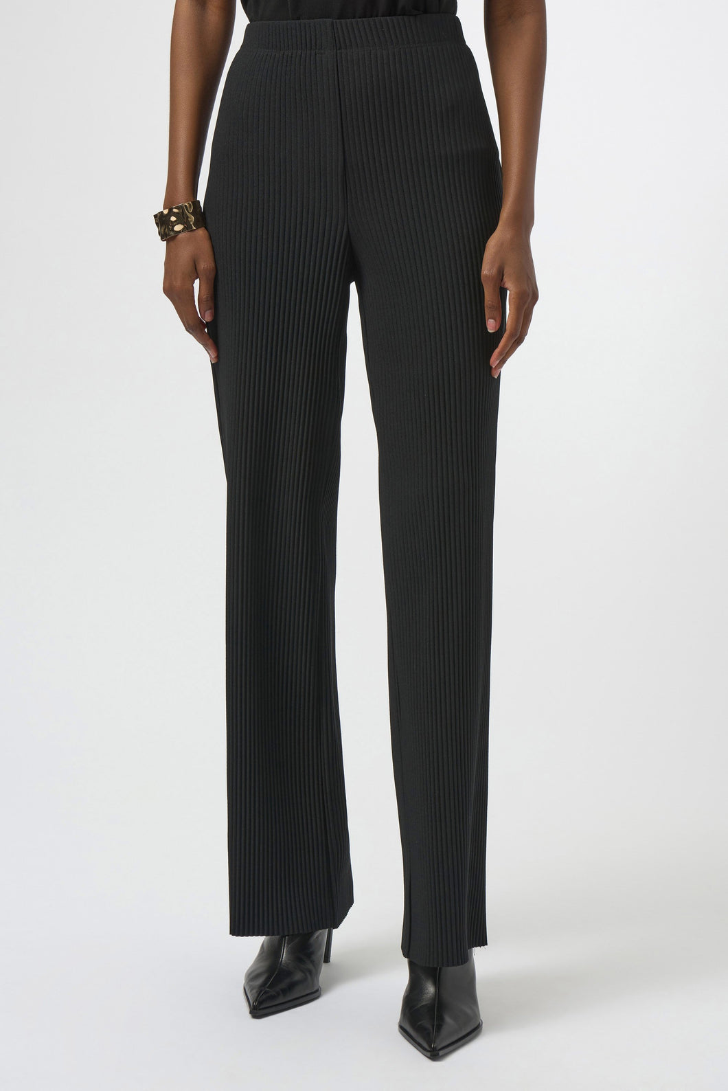 Pleated Scuba Crepe Wide-Leg Pants