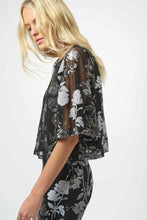 Load image into Gallery viewer, Sequin Embroidered Floral Print Boxy Top
