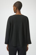 Load image into Gallery viewer, Pleated Scuba Crepe Boxy Top
