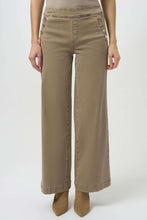 Load image into Gallery viewer, Classic Wide Leg Pull-On Jeans
