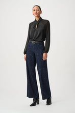 Load image into Gallery viewer, Classic Rhinestone Wide-Leg Jeans

