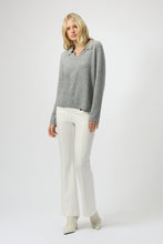 Load image into Gallery viewer, Cashmere Long Sleeve Sweater
