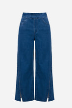 Load image into Gallery viewer, Culotte Jeans With Rhinestones

