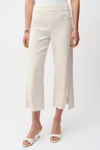 Load image into Gallery viewer, Culotte Jeans With Rhinestones
