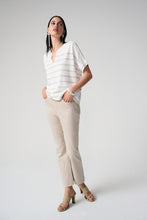 Load image into Gallery viewer, Margot | Classic Straight Leg Stretch Jeans
