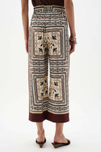 Load image into Gallery viewer, Scarf Print Wide-Leg Pull-On Pants
