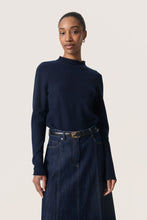 Load image into Gallery viewer, Molina Pullover
