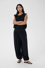 Load image into Gallery viewer, Berite Harem Pant
