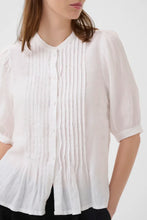 Load image into Gallery viewer, Alesia Linen Blouse
