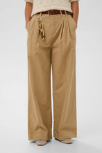 Load image into Gallery viewer, Saint Tropez PerniSZ Charm
