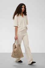 Load image into Gallery viewer, Calilje Suede Bag
