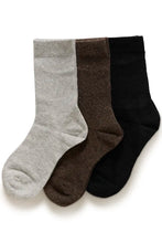 Load image into Gallery viewer, Tenna Socks
