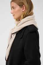Load image into Gallery viewer, Cimya Scarf
