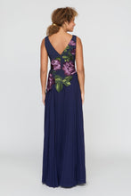 Load image into Gallery viewer, Jayla Gown
