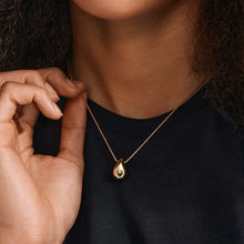Load image into Gallery viewer, Kaisyn Drop Pendant Necklace
