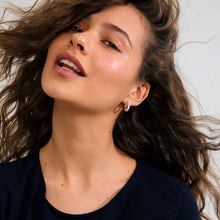 Load image into Gallery viewer, Tatum Medium Hoop Earrings
