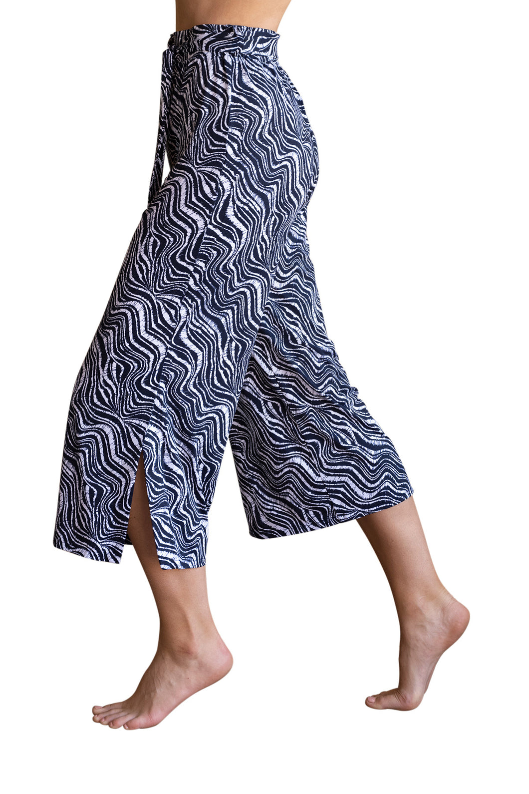Marble Navy & White Print Pull On Wide Leg Crop Pant with Tie Belt