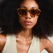Load image into Gallery viewer, Pilgrim Annalise Brown Sunglasses
