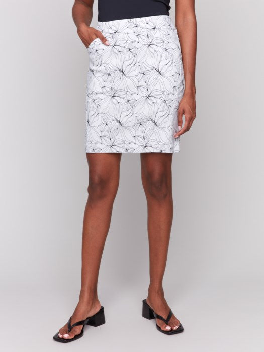 Charlie B White Printed Stretch Skort