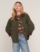 Load image into Gallery viewer, Matin Jacket
