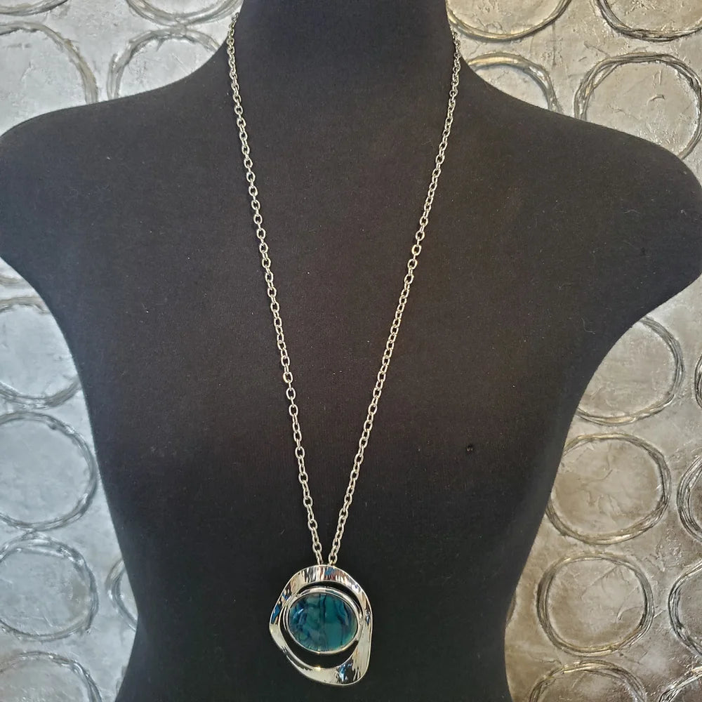 Fashion Jewelry Long Silver Oval & Blue Green Mix Pendant Necklace with Matching Earrings