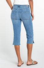 Load image into Gallery viewer, Liverpool Capri with Patch Pockets 19"
