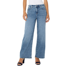 Load image into Gallery viewer, Liverpool Carbon Canyon (Light Blue) Stride Hi-Rise Wide Leg Jeans
