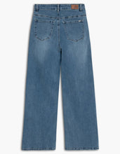 Load image into Gallery viewer, Lois Light Blue Wash Luna Wide High Waist Wide Leg Jeans

