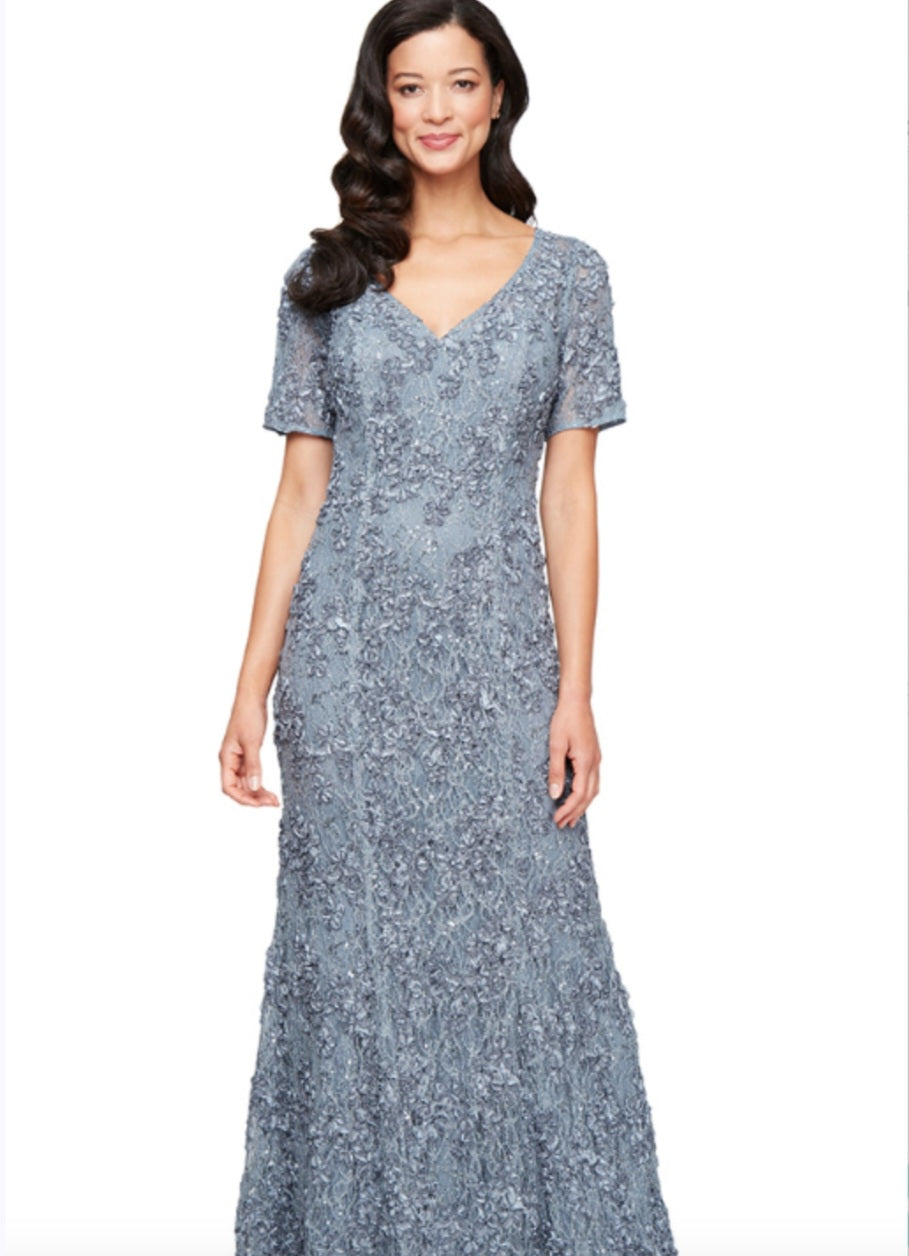 Alex Evenings Ignite & SLNY Style Boutique Alex Evenings Ignite & SLNY Style Boutique