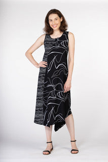 Variations Black Round Neck Sleeveless Midi Print Dress